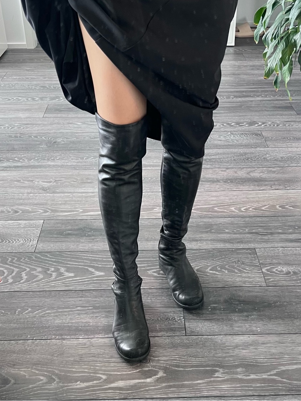 Stuart Weitzman Black Over-the-Knee Stretch Women's Boots